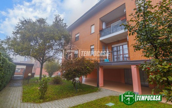 appartamento in vendita a Vellezzo Bellini