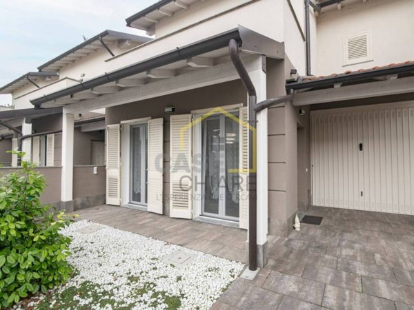 appartamento in vendita a Vellezzo Bellini in zona Giovenzano