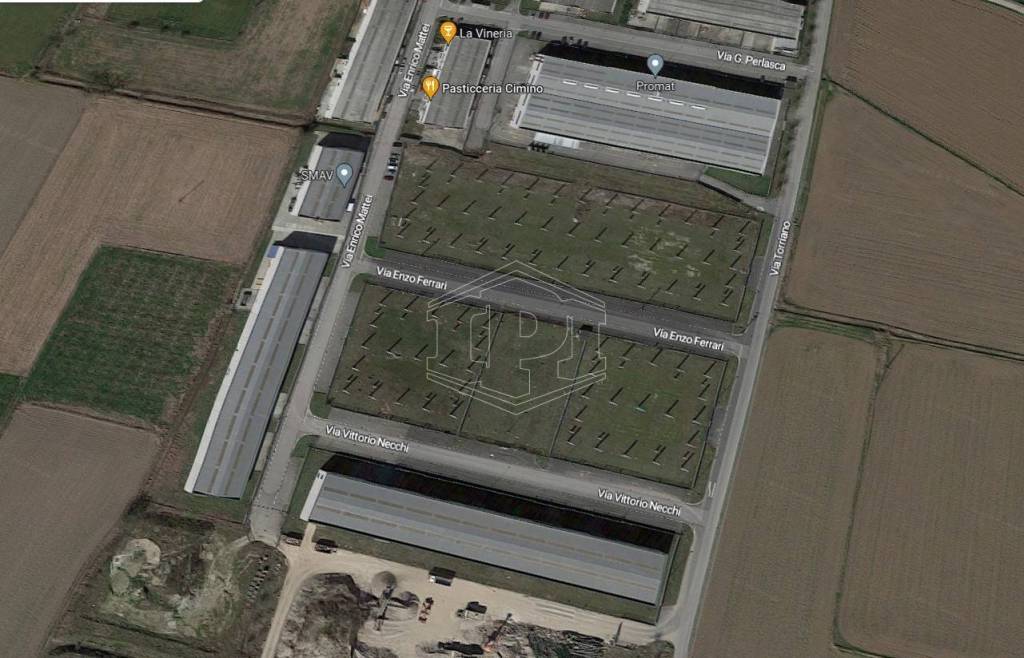 terreno edificabile in vendita a Vellezzo Bellini in zona Giovenzano