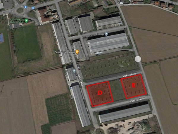 terreno edificabile in vendita a Vellezzo Bellini in zona Giovenzano