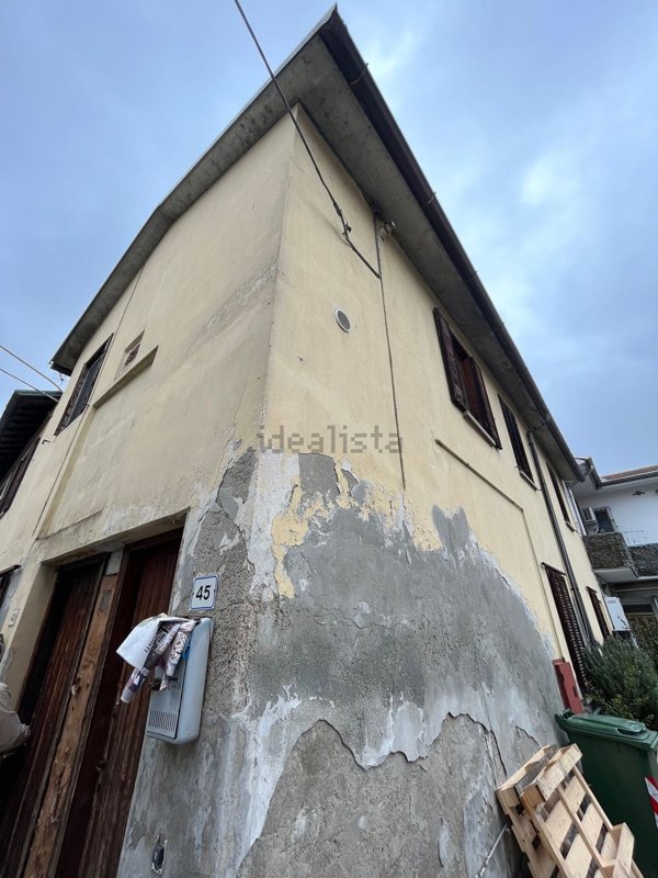 appartamento in vendita a Vellezzo Bellini in zona Giovenzano