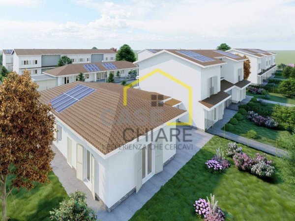 casa indipendente in vendita a Vellezzo Bellini in zona Giovenzano