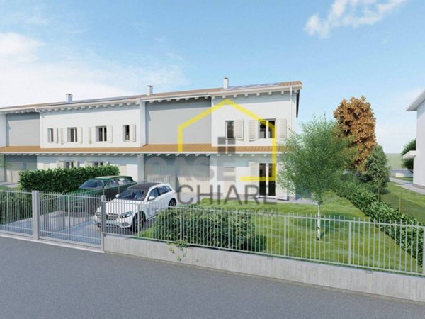 casa indipendente in vendita a Vellezzo Bellini