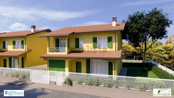 casa indipendente in vendita a Vellezzo Bellini