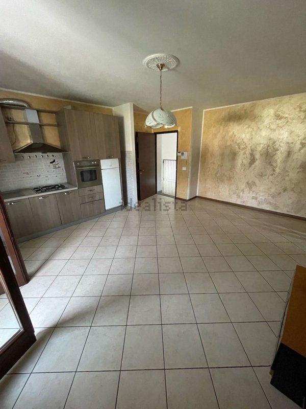 appartamento in vendita a Vellezzo Bellini