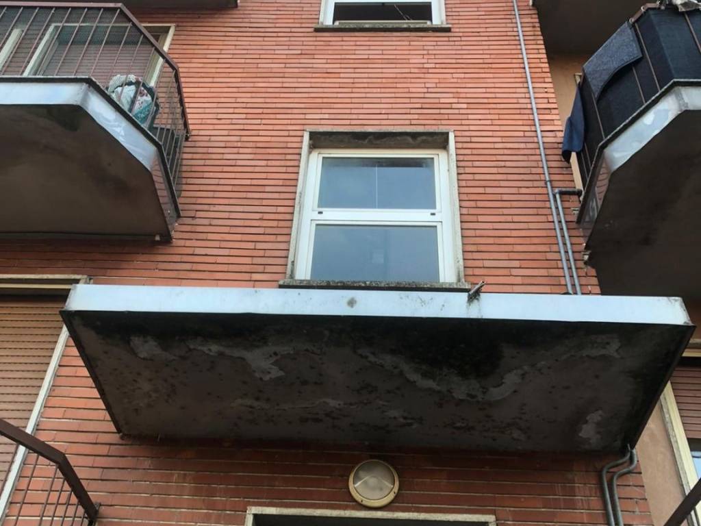 appartamento in vendita a Vellezzo Bellini in zona Giovenzano