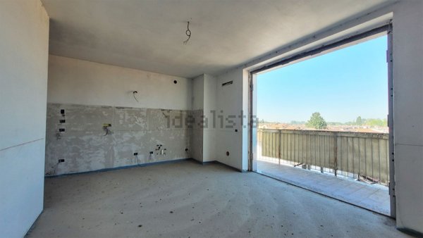 appartamento in vendita a Vellezzo Bellini in zona Origioso