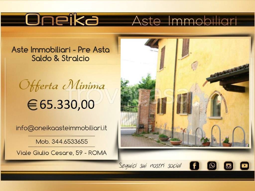 casa indipendente in vendita a Vellezzo Bellini