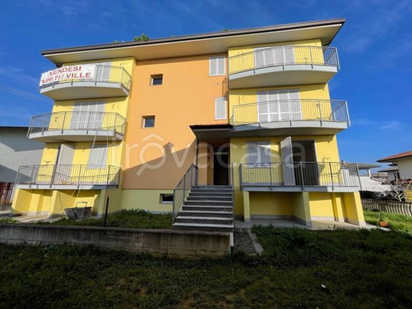 appartamento in vendita a Vellezzo Bellini in zona Origioso