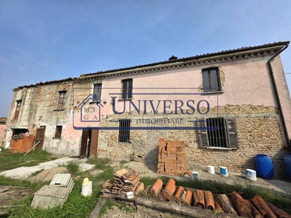 casa indipendente in vendita a Verretto