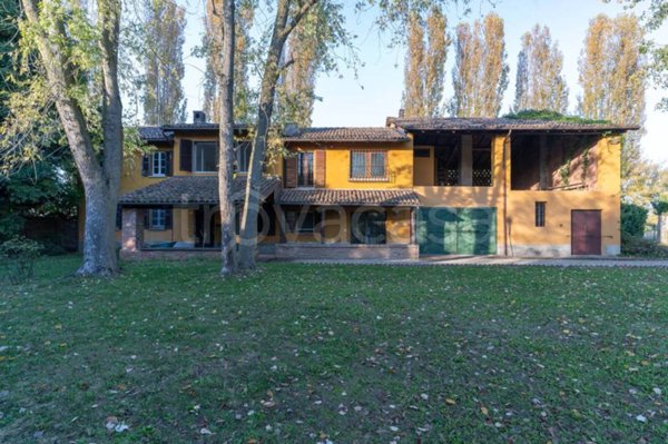 casa indipendente in vendita a Verrua Po