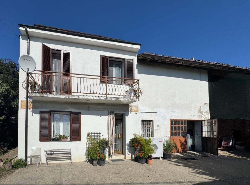 casa indipendente in vendita a Verrua Po