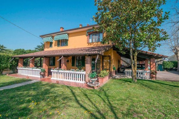 casa indipendente in vendita a Verrua Po