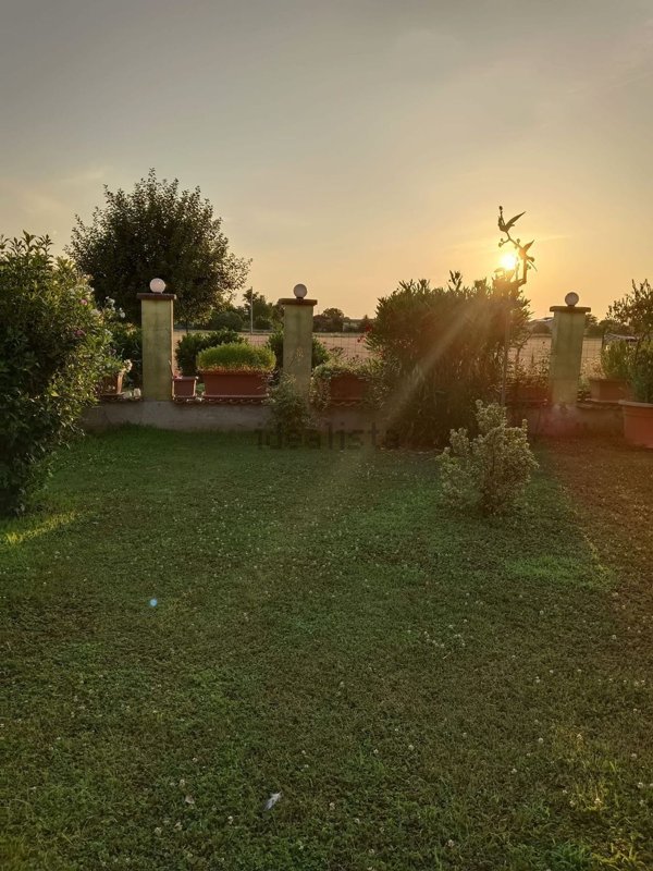 casa indipendente in vendita a Verrua Po