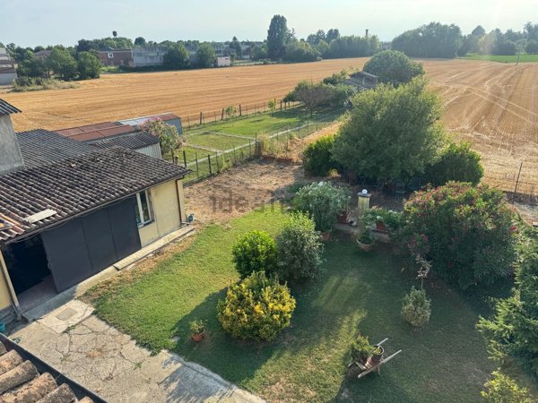 casa indipendente in vendita a Verrua Po