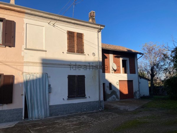 casa indipendente in vendita a Verrua Po