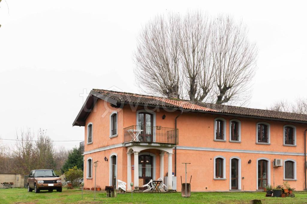 appartamento in vendita a Verrua Po