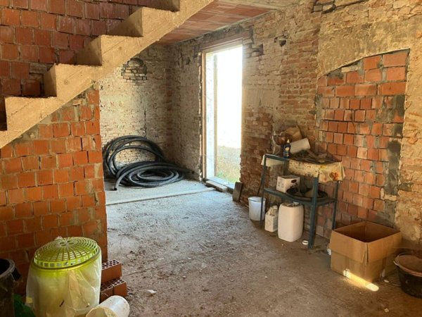 casa indipendente in vendita a Verrua Po