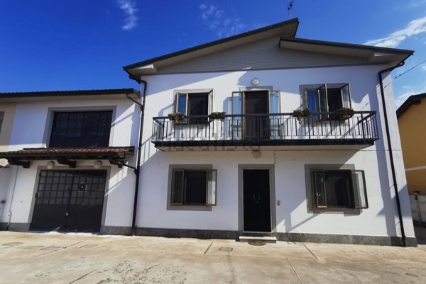 appartamento in vendita a Verrua Po