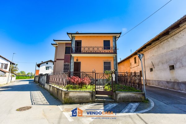 casa indipendente in vendita a Lombriasco