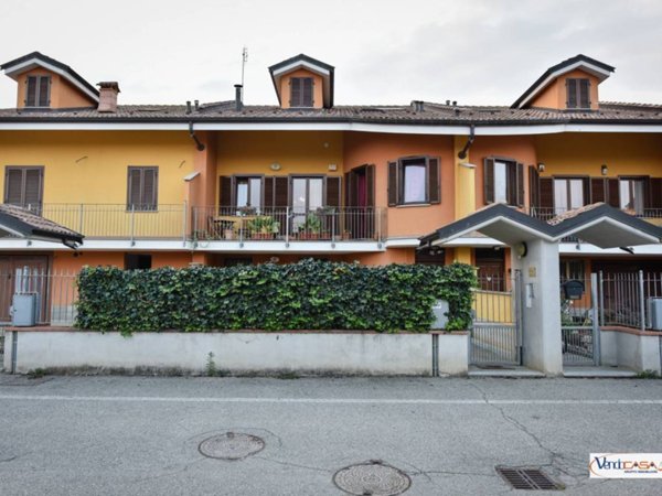casa indipendente in vendita a Lombriasco
