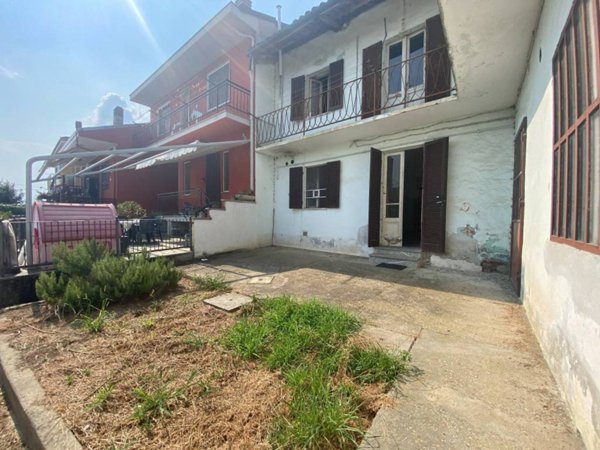 casa indipendente in vendita a Lombriasco