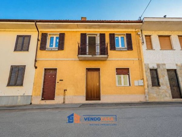 casa indipendente in vendita a Lombriasco