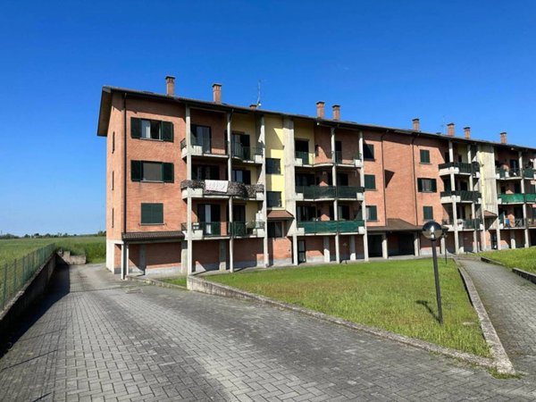 appartamento in vendita a Vidigulfo in zona Cavagnera
