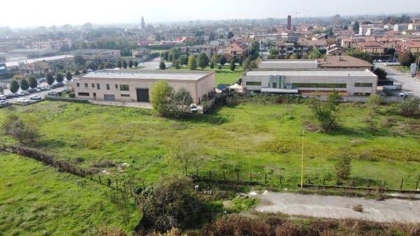 negozio in vendita a Vidigulfo