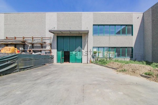locale di sgombero in vendita a Vidigulfo