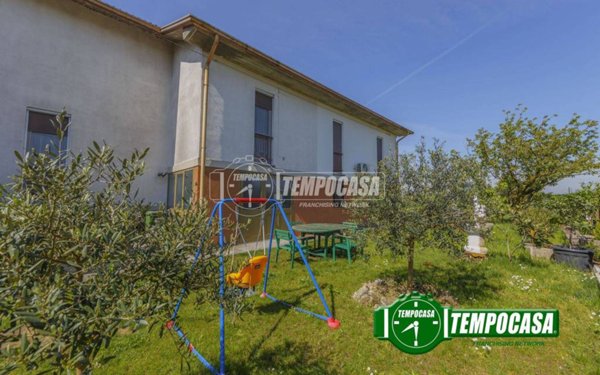 appartamento in vendita a Vidigulfo in zona Cavagnera