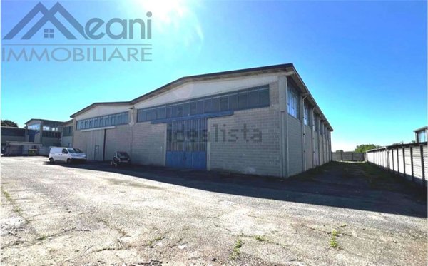 negozio in vendita a Vidigulfo