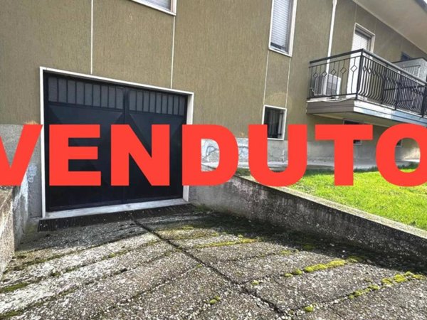 locale commerciale in vendita a Vidigulfo