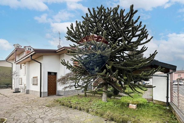 casa indipendente in vendita a Vidigulfo