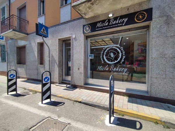 negozio in vendita a Vidigulfo