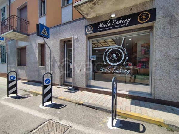 negozio in vendita a Vidigulfo