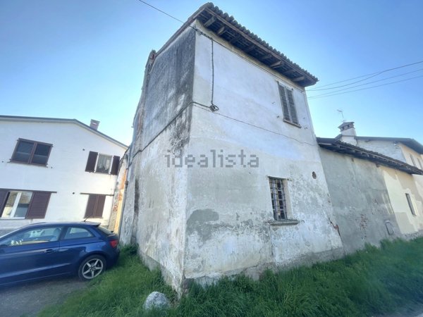 appartamento in vendita a Vidigulfo in zona Mandrino