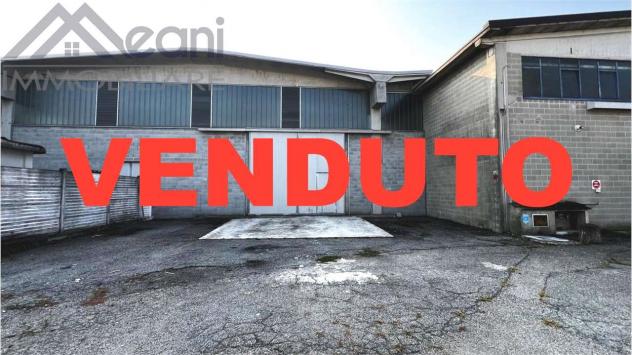 locale commerciale in vendita a Vidigulfo