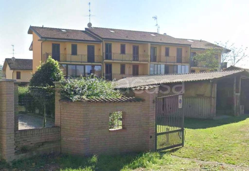 appartamento in vendita a Vidigulfo in zona Vairano