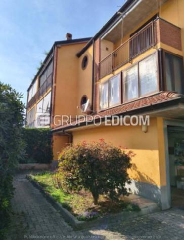 appartamento in vendita a Vidigulfo in zona Vairano