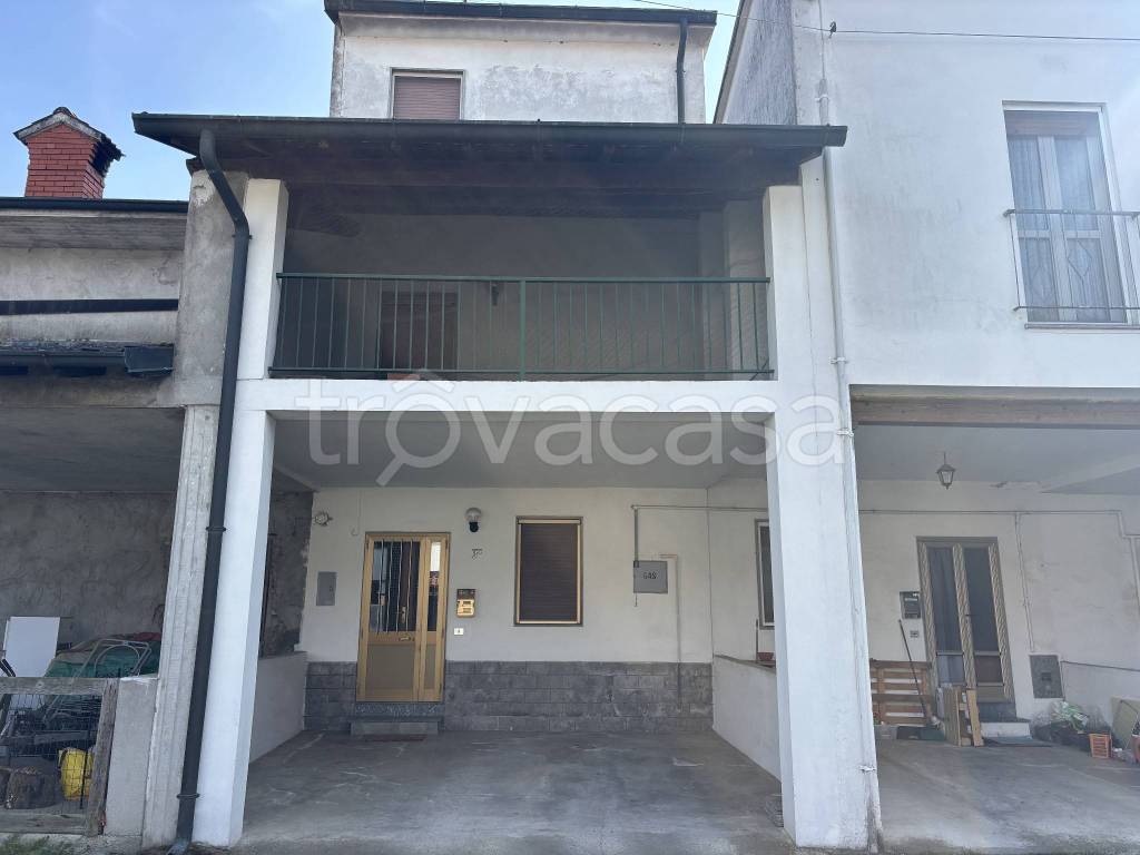 casa indipendente in vendita a Vidigulfo