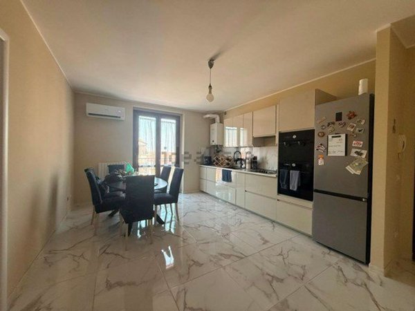appartamento in vendita a Vidigulfo in zona Mandrino