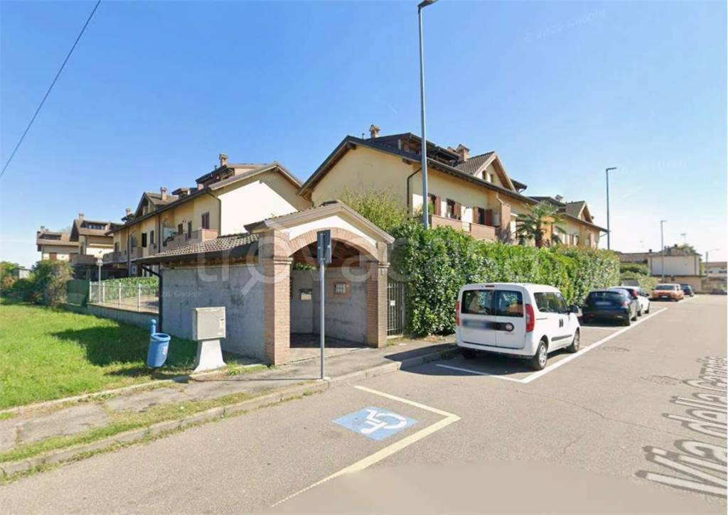 appartamento in vendita a Vidigulfo in zona Mandrino