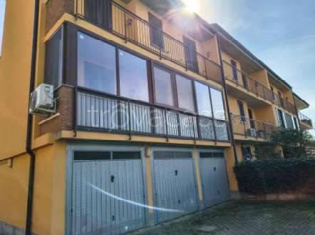 appartamento in vendita a Vidigulfo in zona Vairano