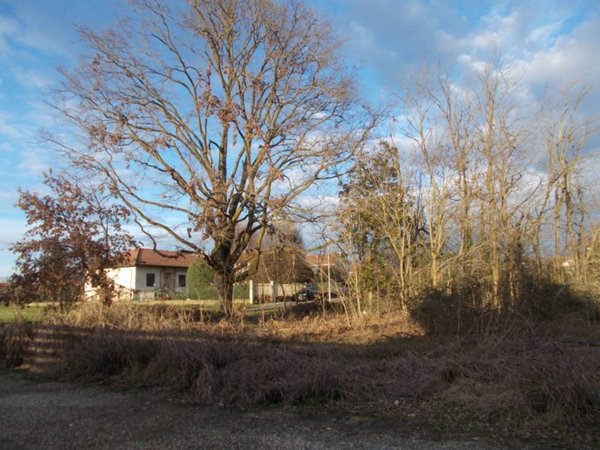 terreno edificabile in vendita a Vigevano