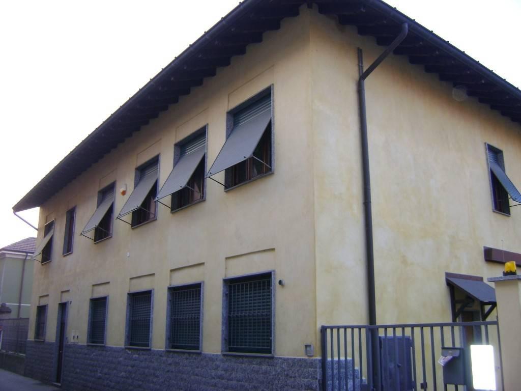 casa indipendente in vendita a Vigevano