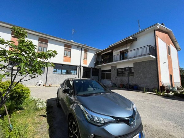 casa indipendente in vendita a Vigevano