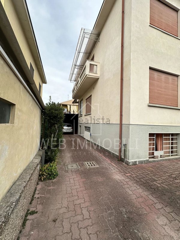 casa indipendente in vendita a Vigevano