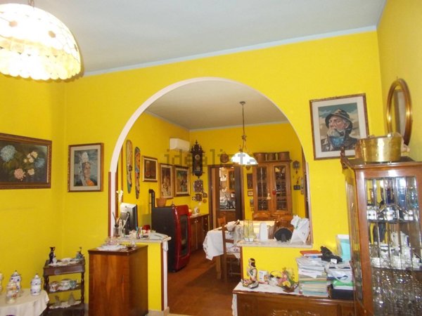 casa indipendente in vendita a Vigevano