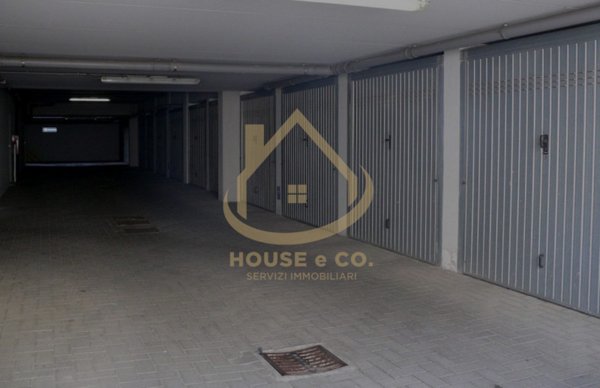 casa indipendente in vendita a Vigevano